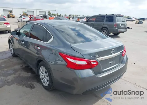 2017 Nissan Altima 2.5 S z USA, uszkodzony, nr VIN 1N4AL3AP9HN347369